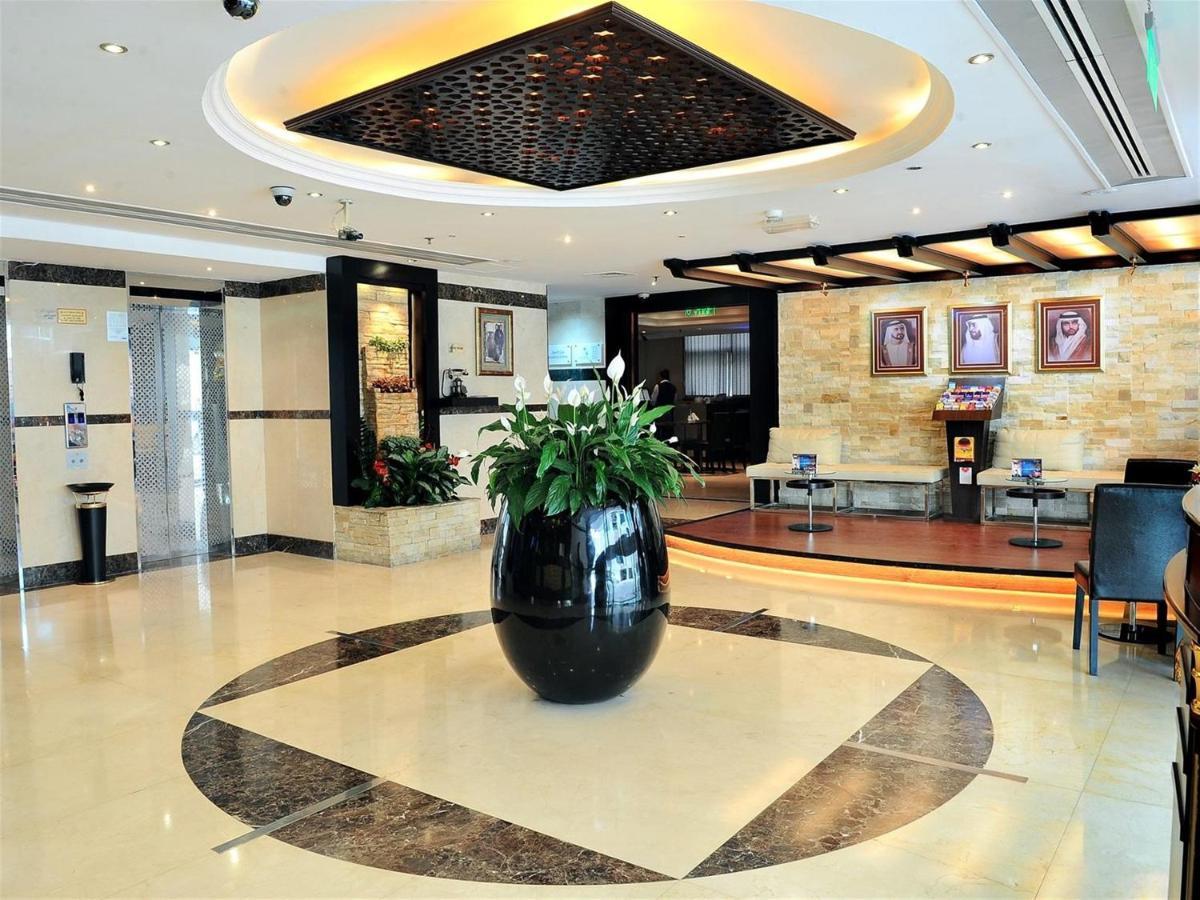 Signature Inn Hotel Deira Dubái Exterior foto