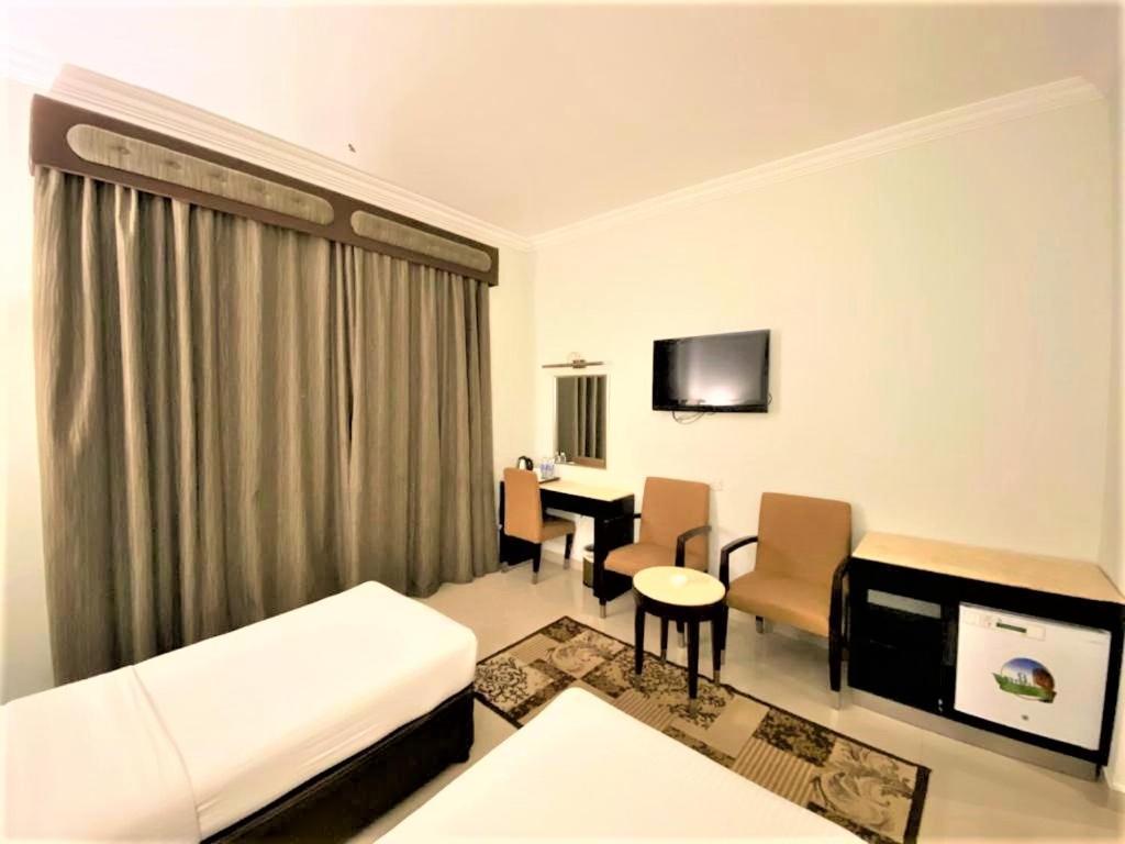 Signature Inn Hotel Deira Dubái Exterior foto